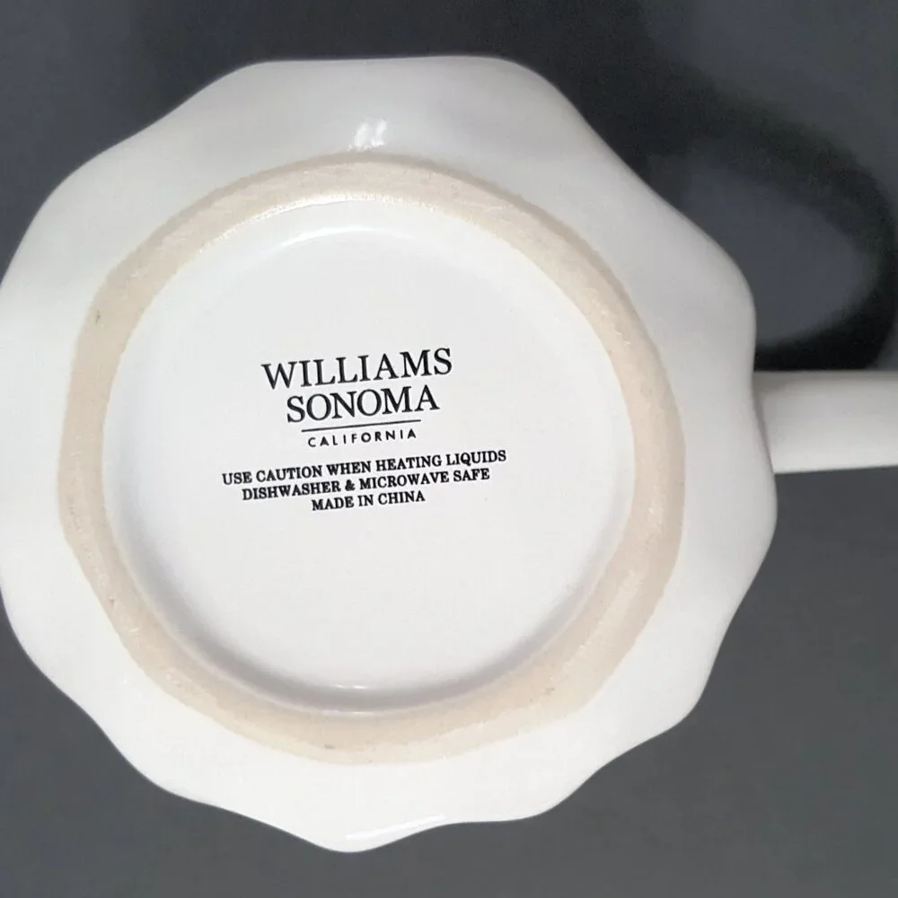 NEW RARE Williams Sonoma Figural Ghost Mug 20 OZ Stoneware